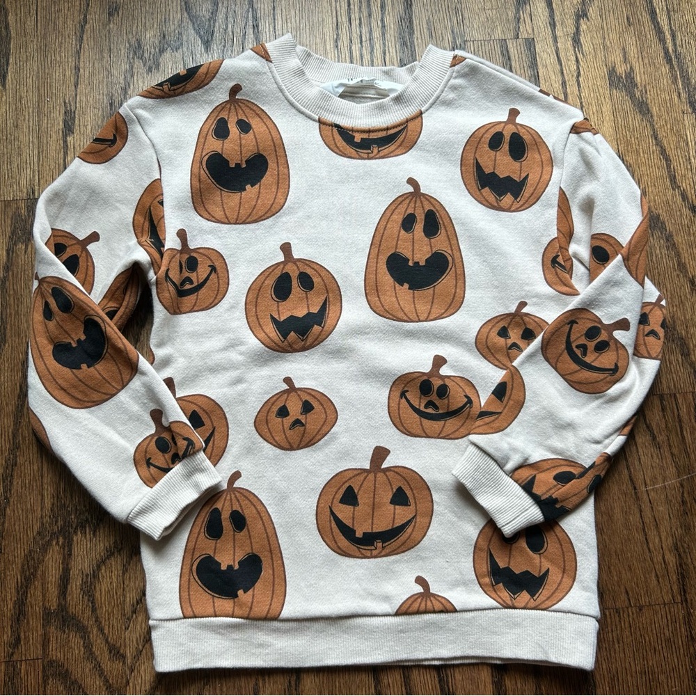 H&M Beige Halloween Jack O’ Lantern Pumpkin Sweatshirt